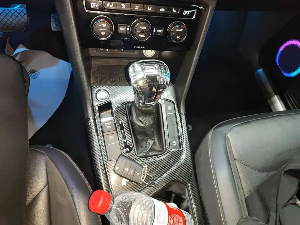 Volkswagen Tiguan L 2018 330TSI Automatic 2WD Luxury Edition фото 14