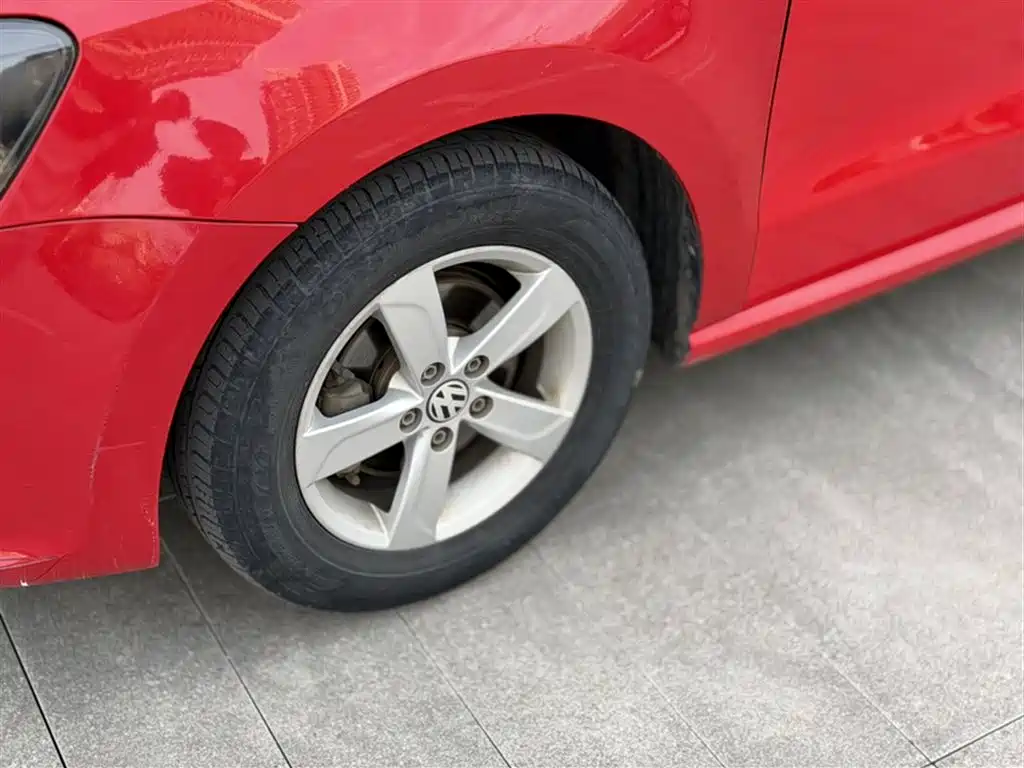 Volkswagen Polo 2018 1.5L Auto Safe Drive фото 25