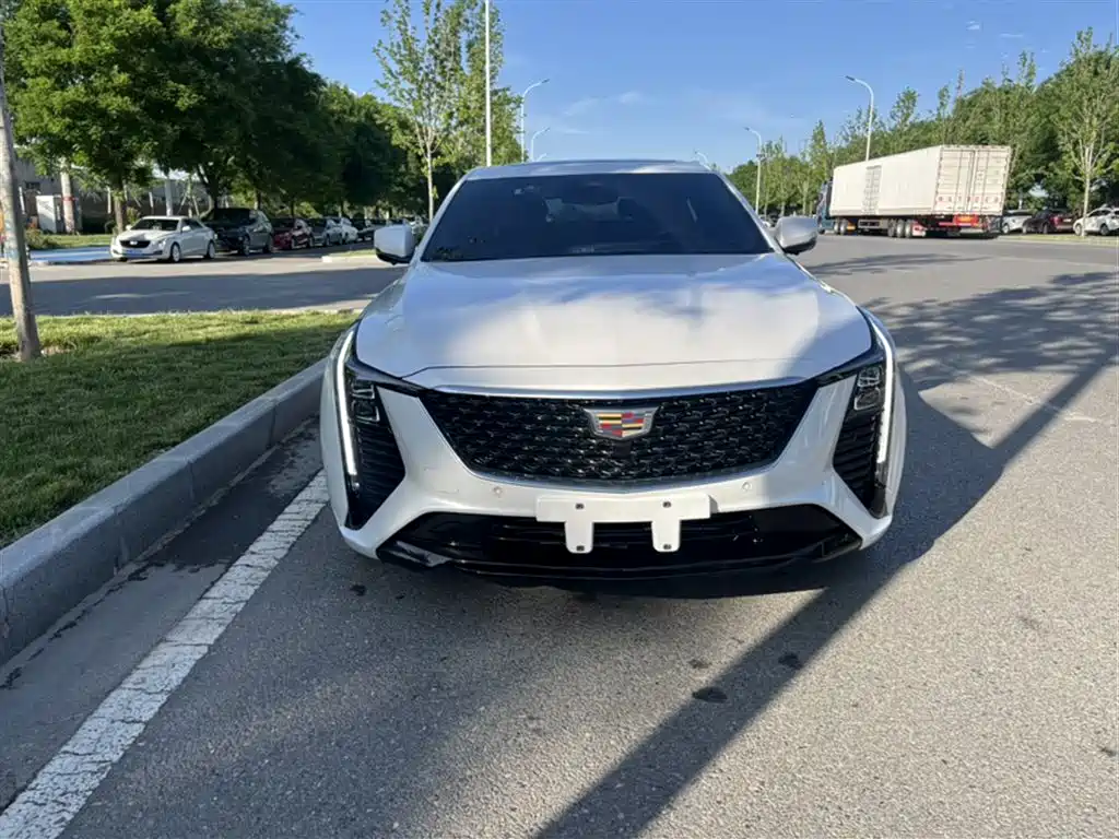 Cadillac CT5 2024 28T Luxury Model Pro фото 11