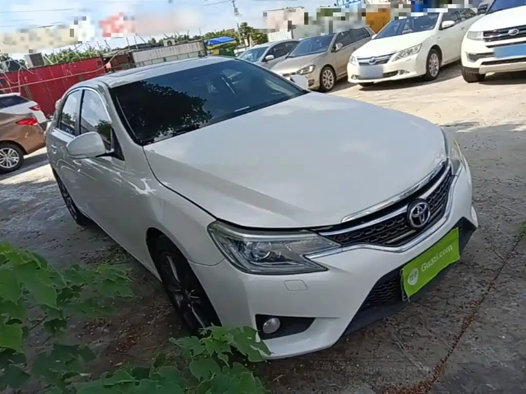 Toyota Reiz 2013 2.5V Elite Edition фото 4
