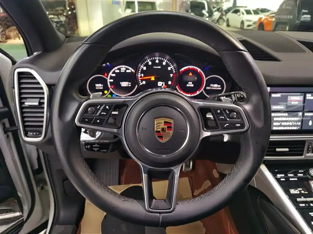 Porsche Cayenne 2018 Cayenne 3.0T фото 7