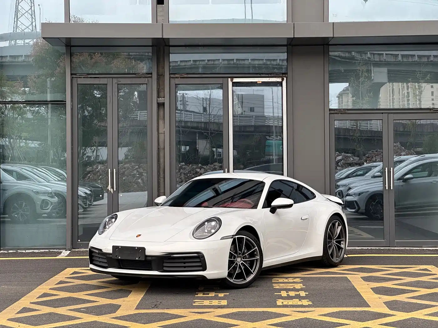 Porsche 911 2023 Carrera 3.0T