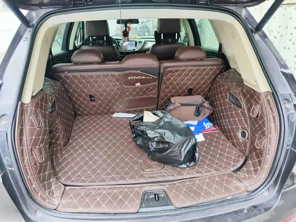 Photo 5 - Buick Envision Plus
