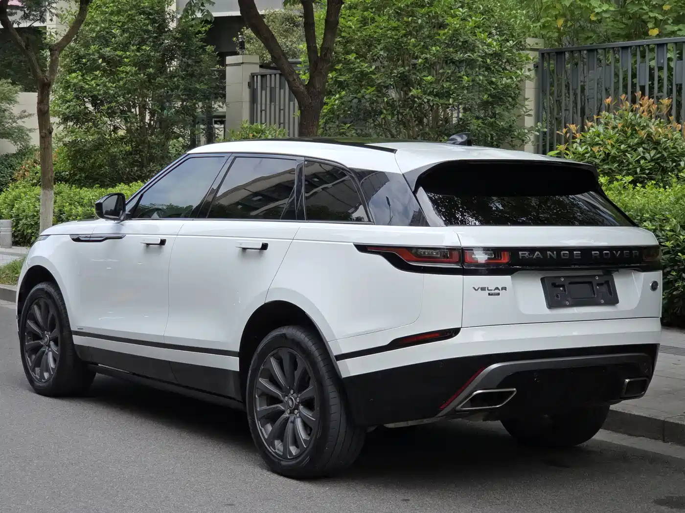 Land Rover Range Rover Velar 2018 P380 R-DYNAMIC HSE фото 4