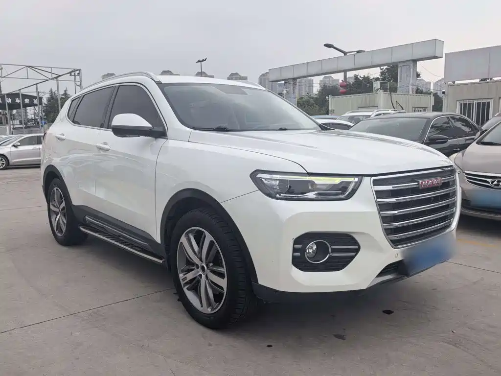 Haval H6 Coupe 2018 2017 Red Label 2.0T Manual 2WD Urban