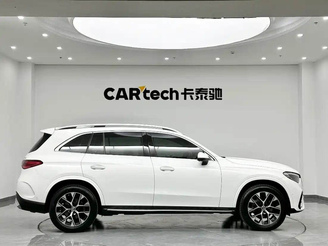 Mercedes-Benz GLC 2024 GLC 260 L 4MATIC Luxury 5-seater фото 4