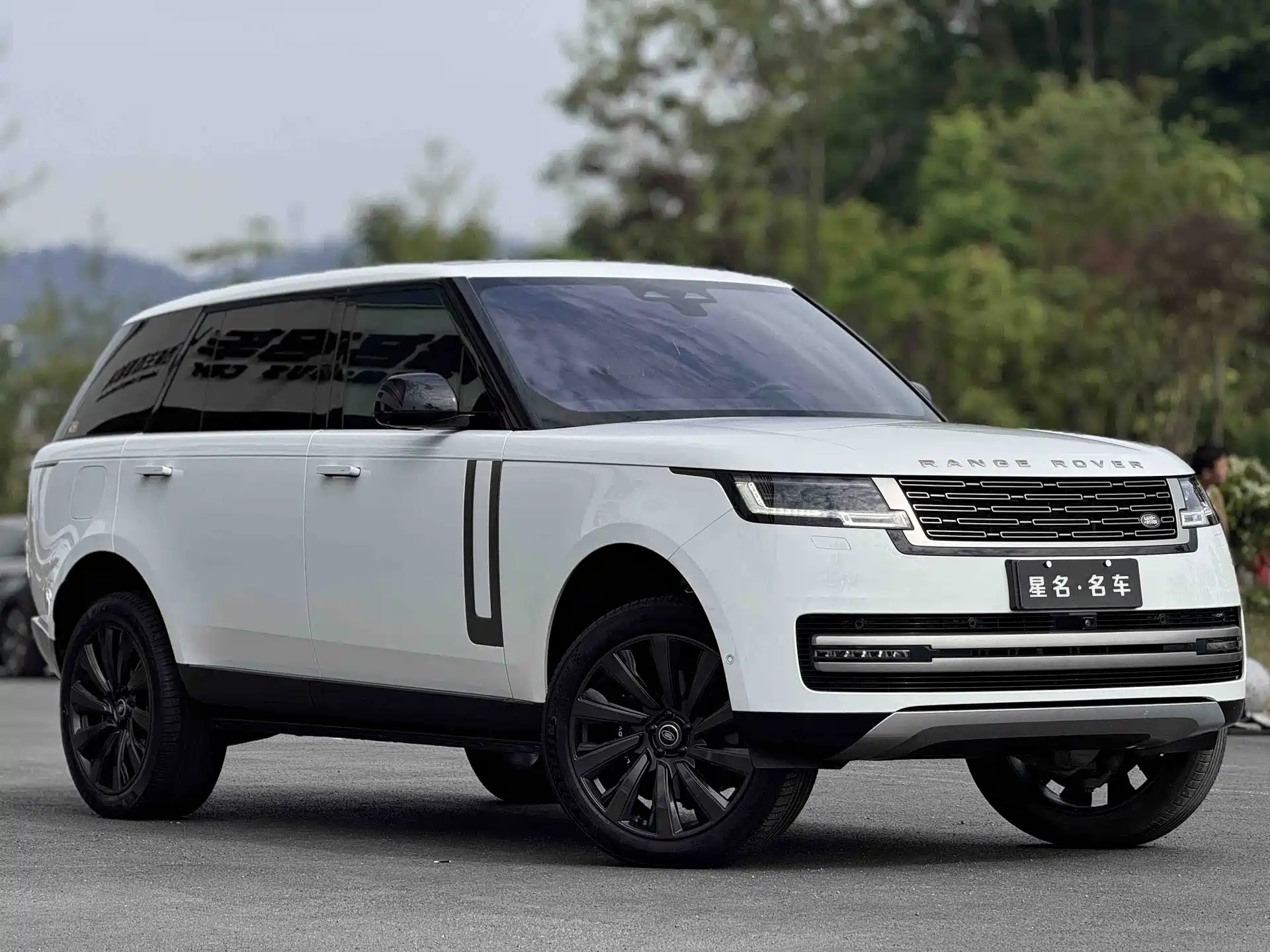 Фото 3 - Land Rover Range Rover