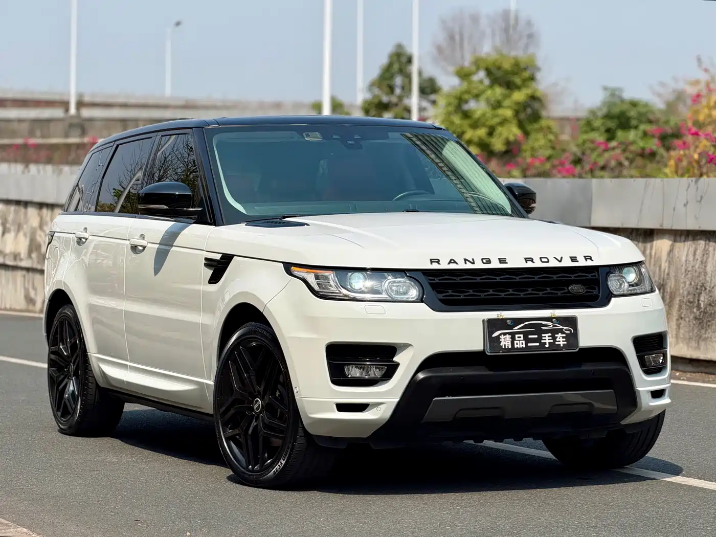 Land Rover Range Rover Sport 2017 3.0 SC V6 Genesis Edition DYNAMIC фото 3