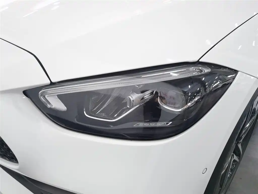 Mercedes-Benz C-Class 2023 C 260 L Night Edition Sport фото 7