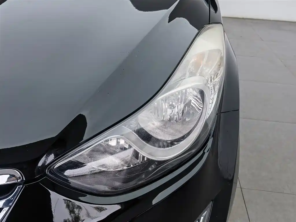 Hyundai Langdong 2012 1.6L Automatic Fashion фото 7