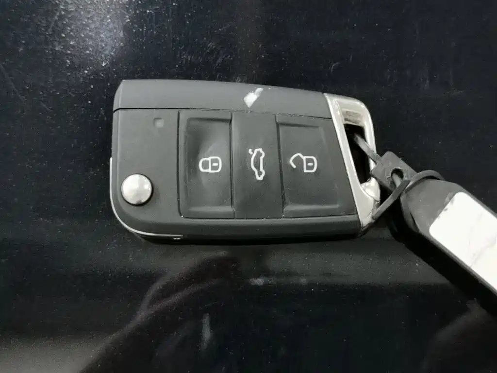 Volkswagen Lavida 2022 1.5L Auto Trend Edition фото 19