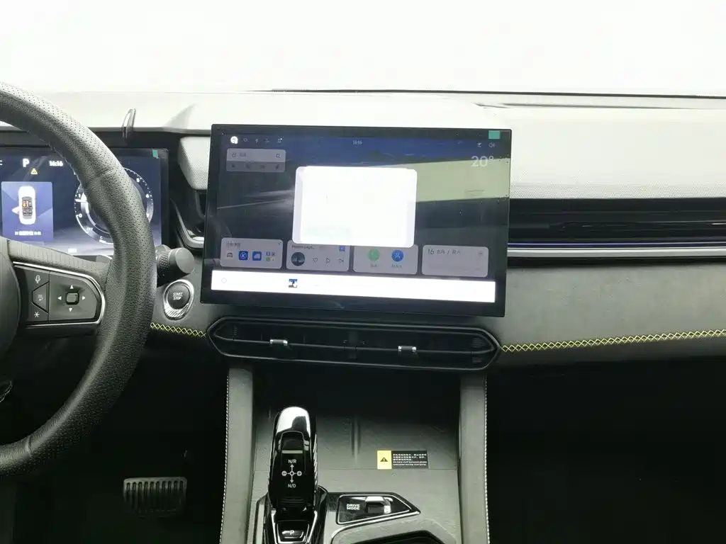 LYNK 03