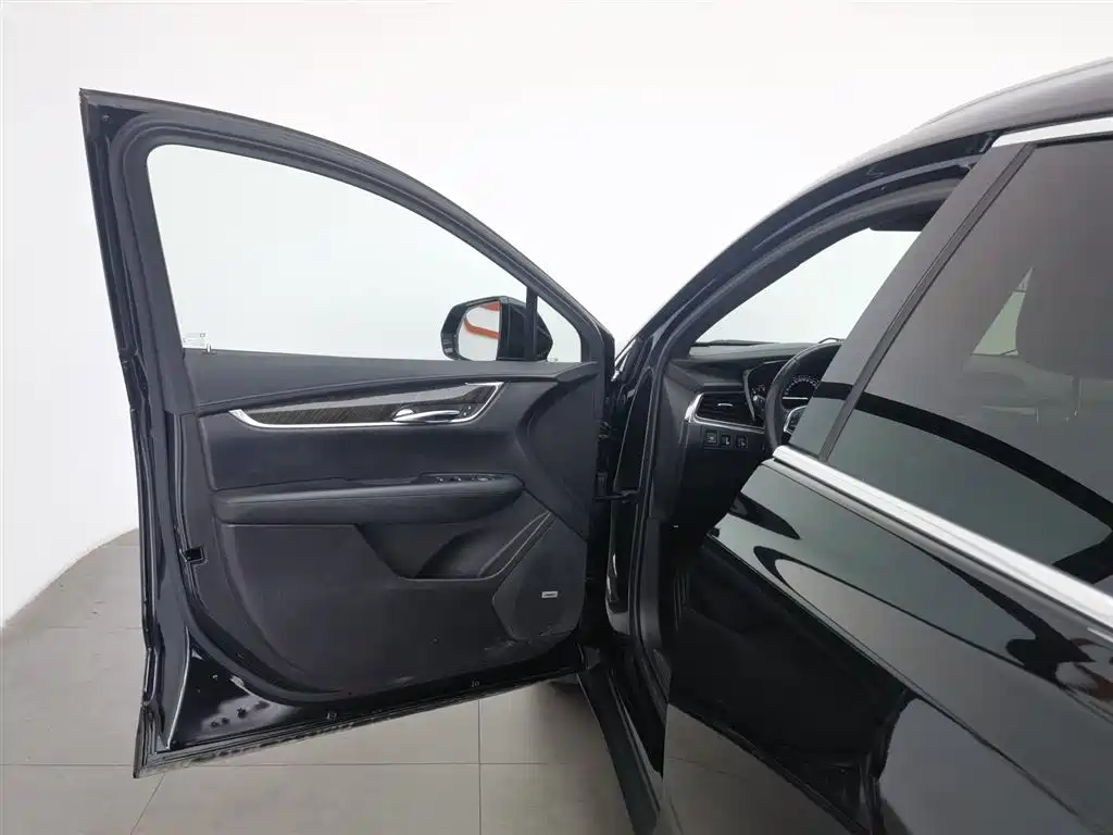 Cadillac XT5 2018 28E AWD Technology Model фото 8