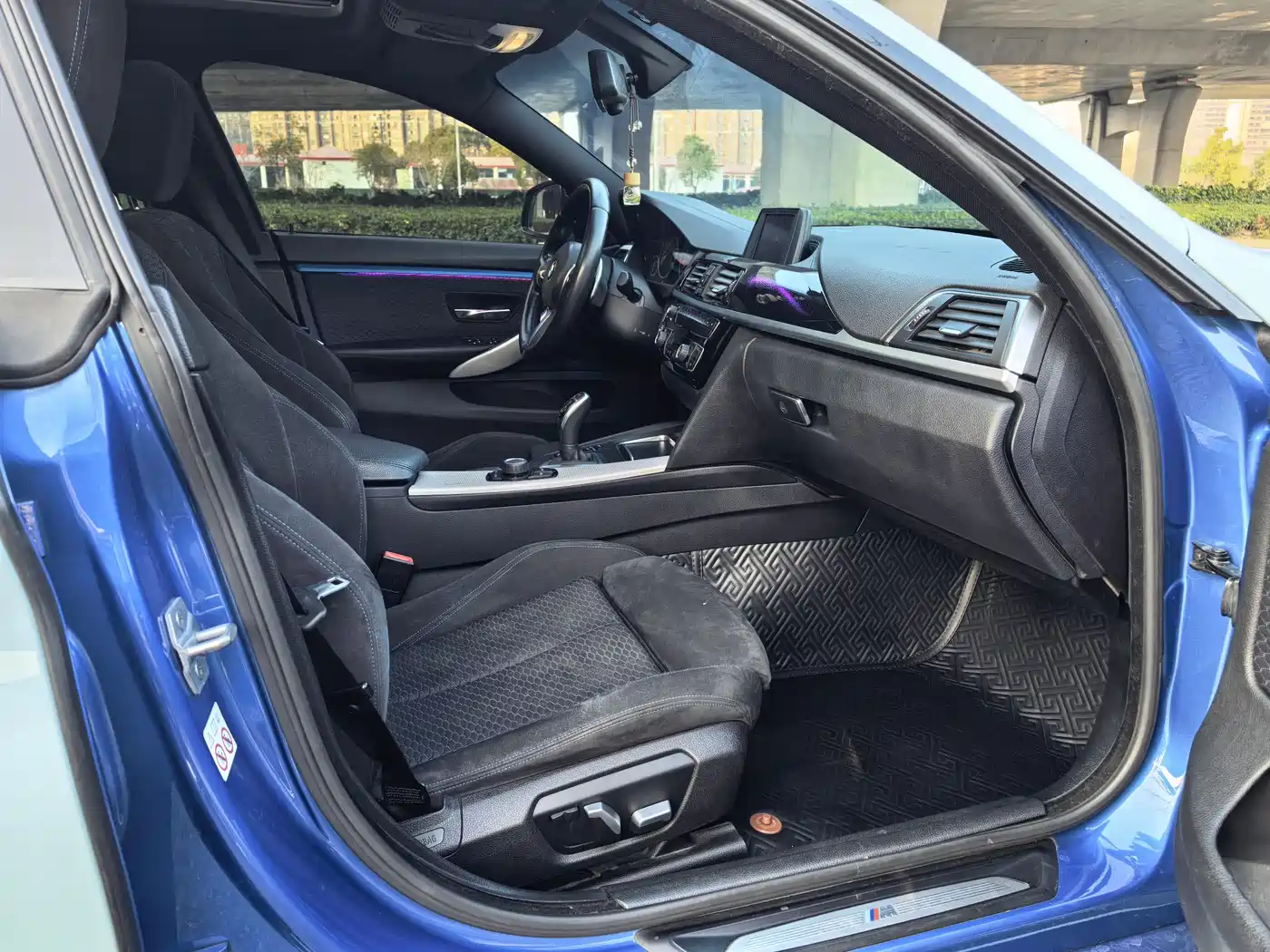 BMW 4 Series 2017 425i Gran Coupe Leading M Sport Package фото 10