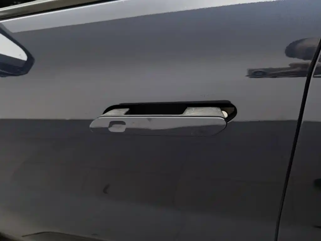 Photo 18 - Ford Edge