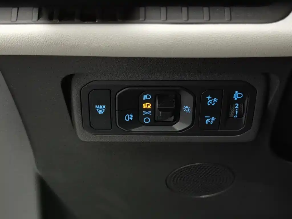 Photo 21 - Ford Edge