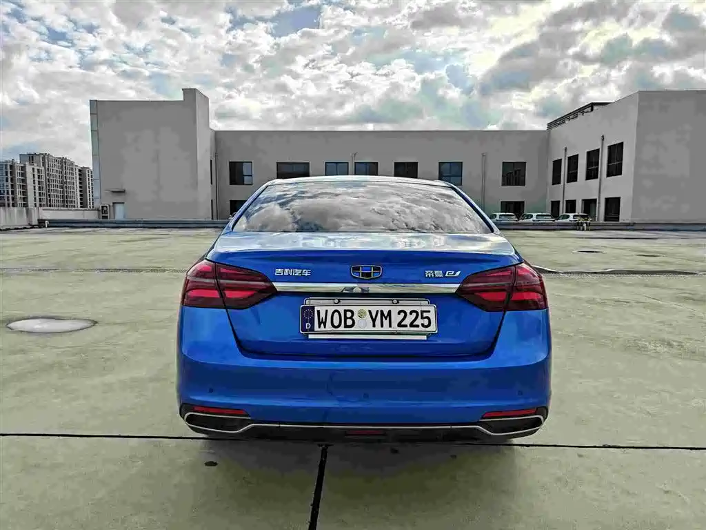 GEELY EMGRAND NEW ENERGY