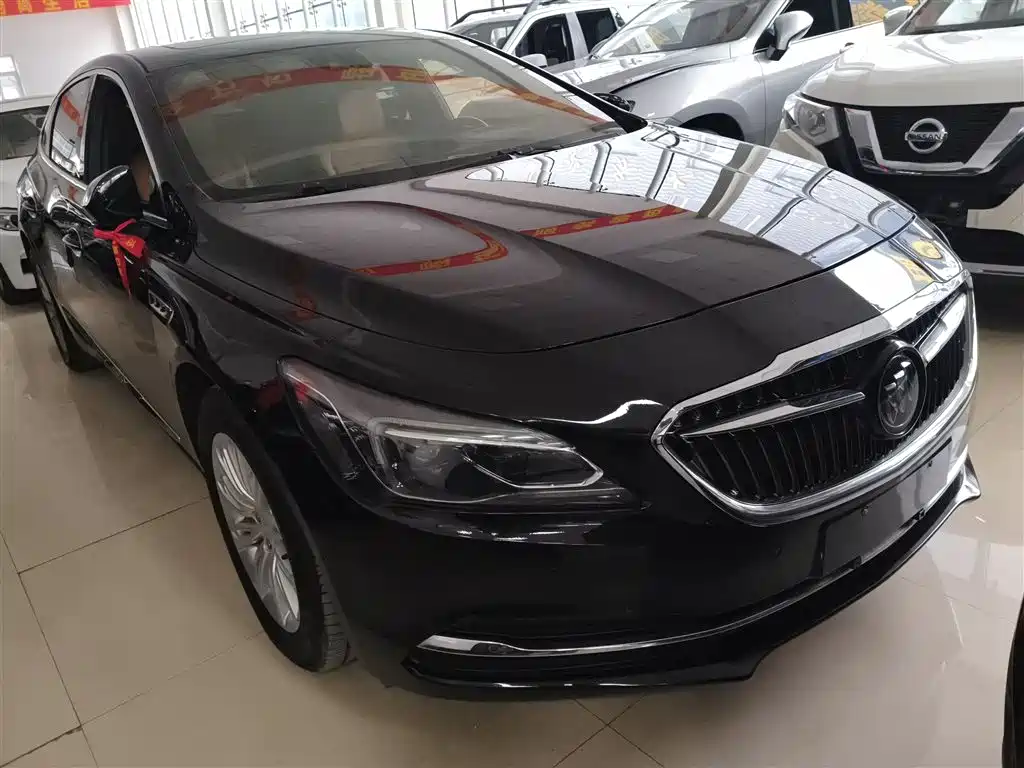 Buick LaCrosse 2018 Model 20T Luxury Edition фото 4