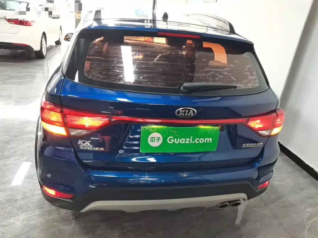 Kia KX CROSS 2017 1.4L AT GLS фото 4
