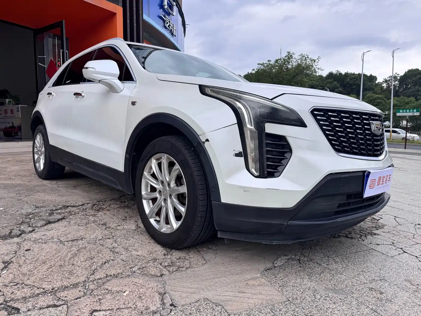 Cadillac XT4 2018 2018 Model 28T 2WD Technology