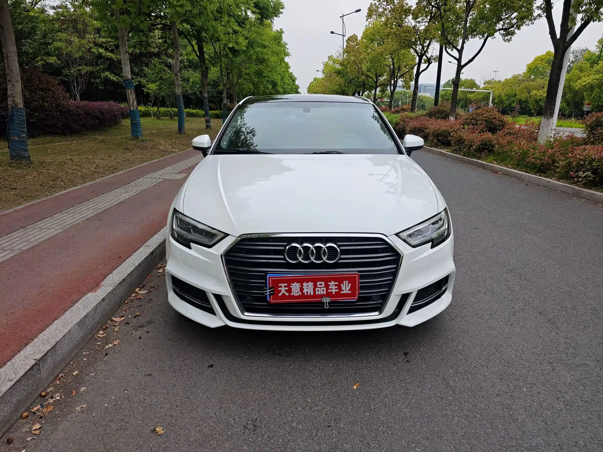 Фото 2 - Audi A3