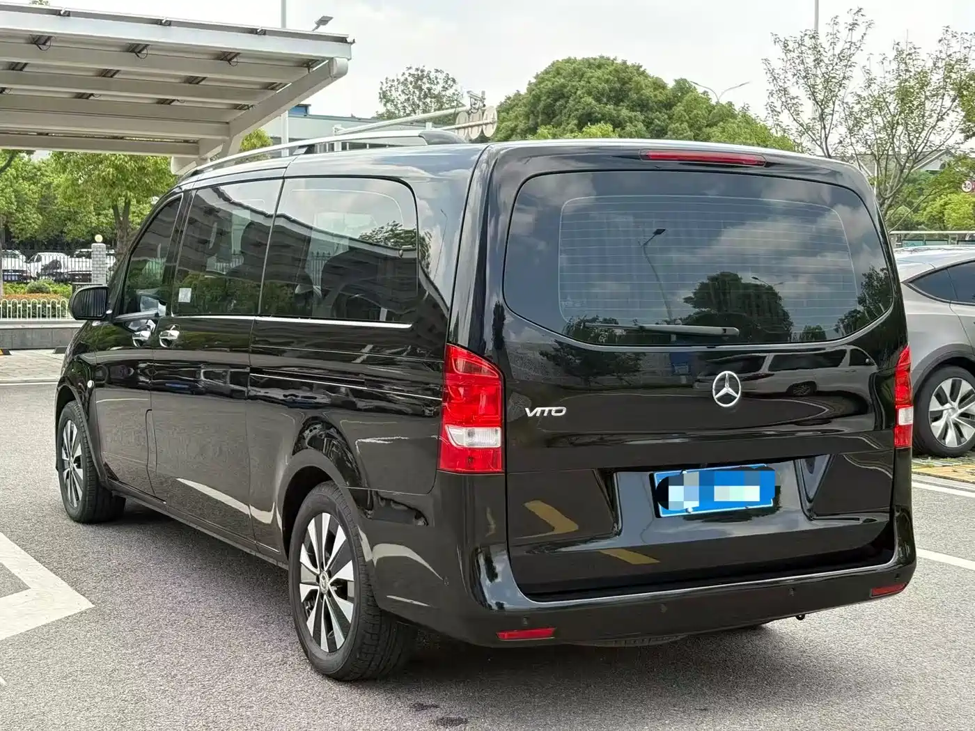 Mercedes-Benz Vito 2021 2.0T Business Edition 7-seater фото 9