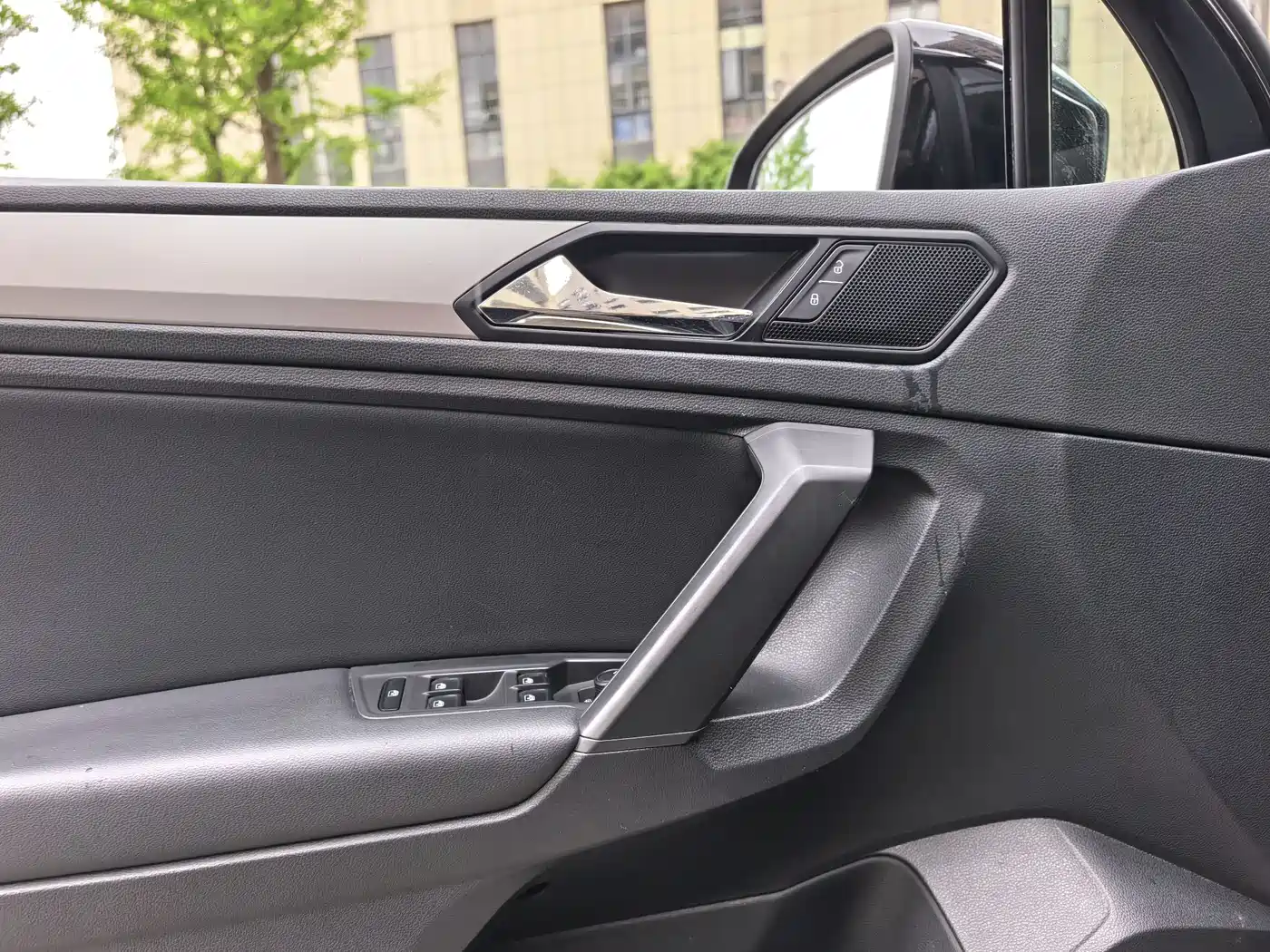 Volkswagen Tiguan L 2021 330TSI Automatic 2WD Comfort фото 5