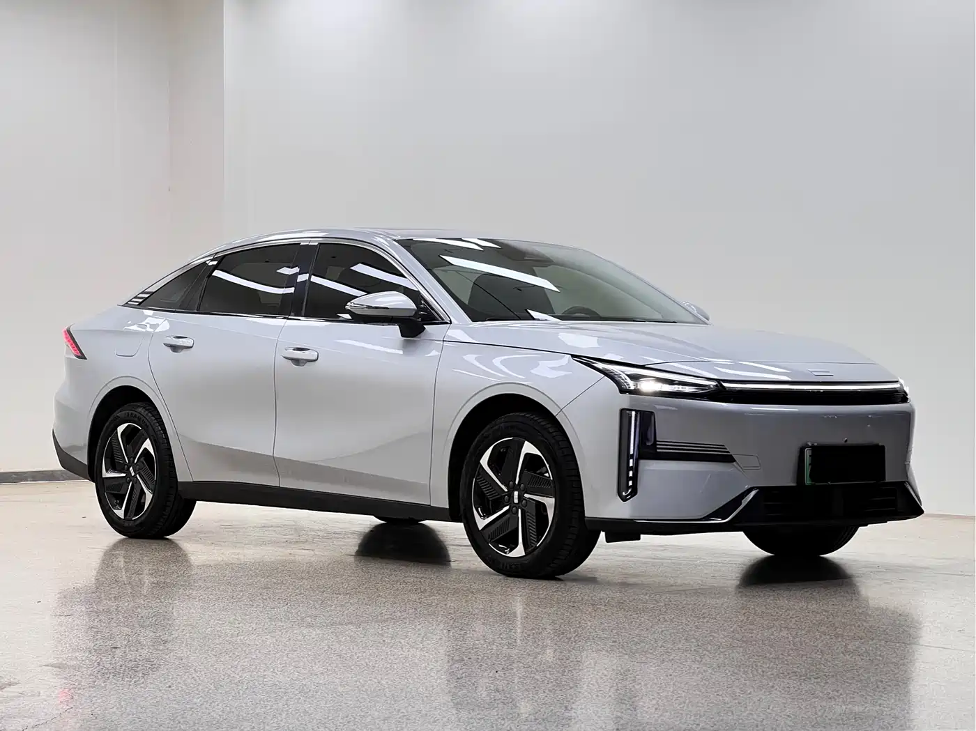 GEELY GALAXY GALAXY L6