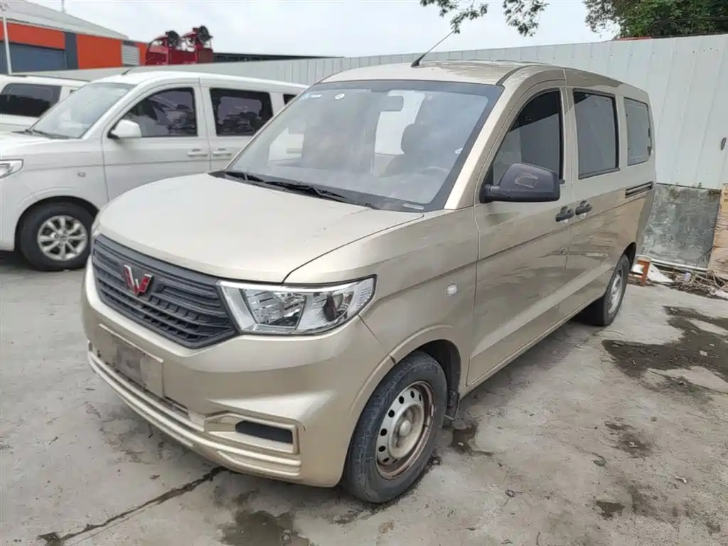 Wuling Motors Wuling Hongguang V 2022 1.5L Dynamic Edition Hydraulic Power Steering LAR