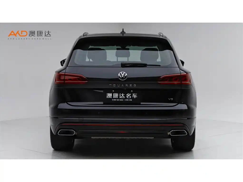 Volkswagen Touareg 2021 3.0TSI Sharp Edition with Gloss Black Sports Package фото 4