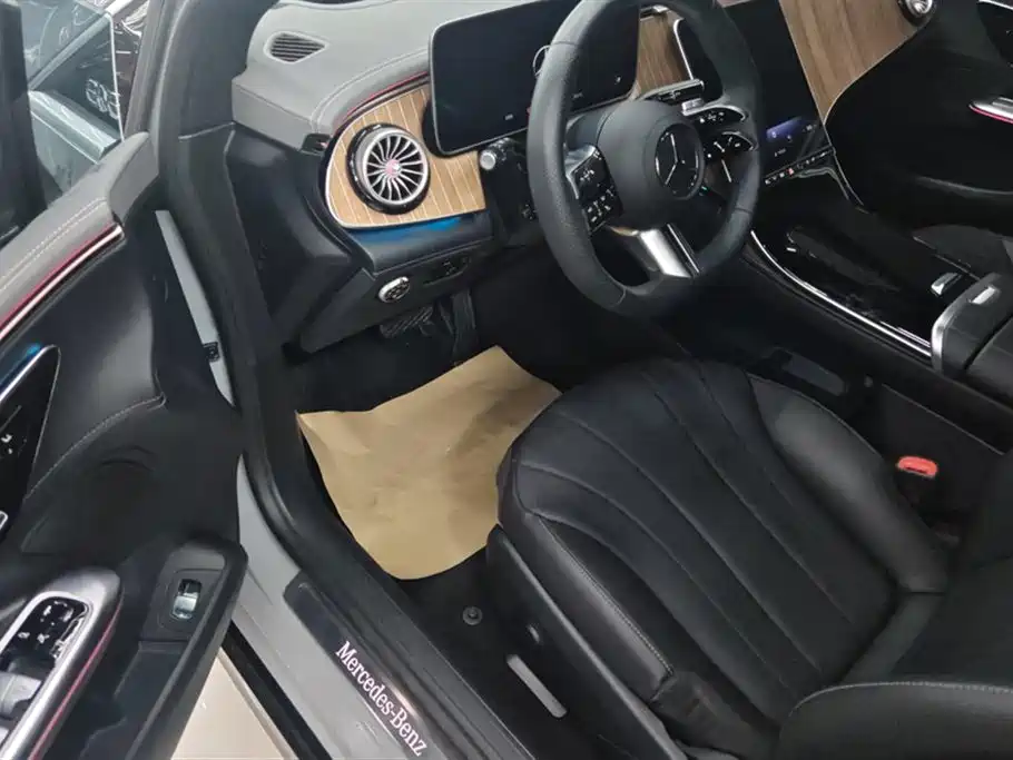 Mercedes-Benz EQE 2022 350 Luxury Edition фото 9