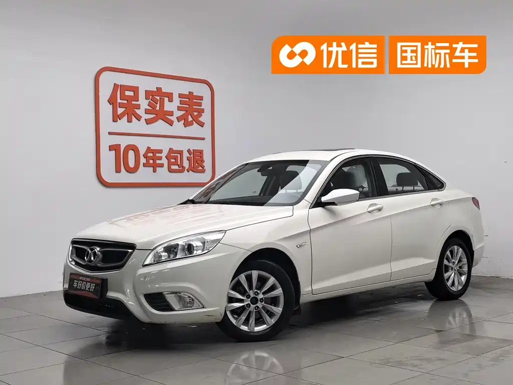 Фото 1 - BAIC Senova D50