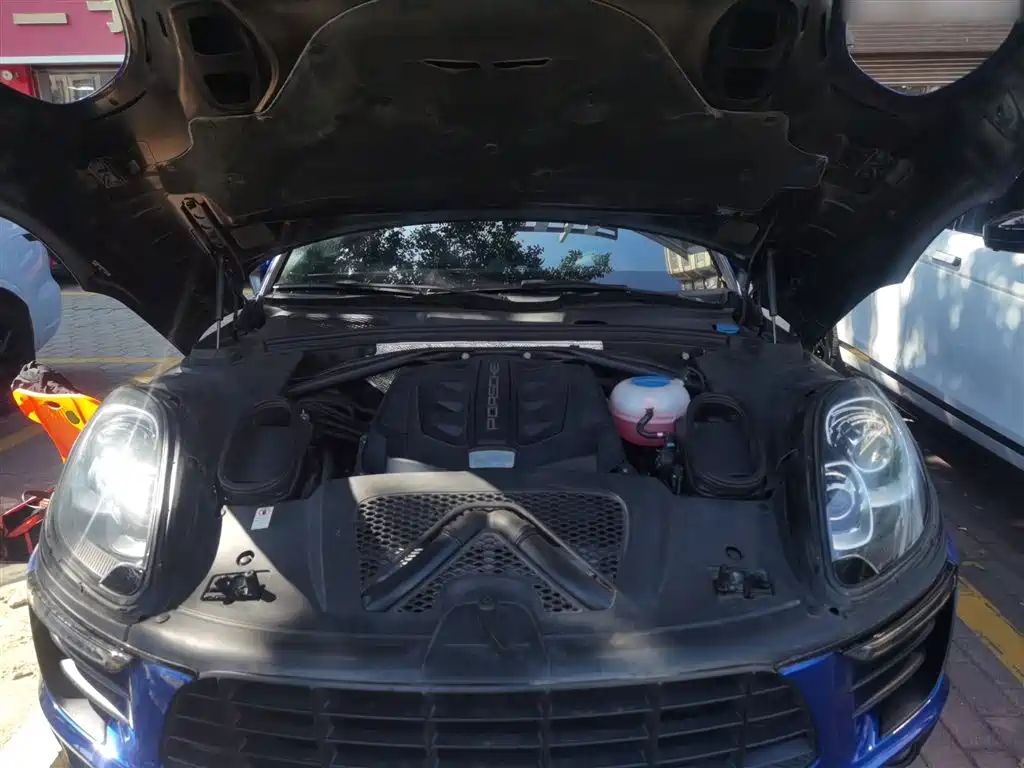 Porsche Macan 2017 Macan S 3.0T фото 20