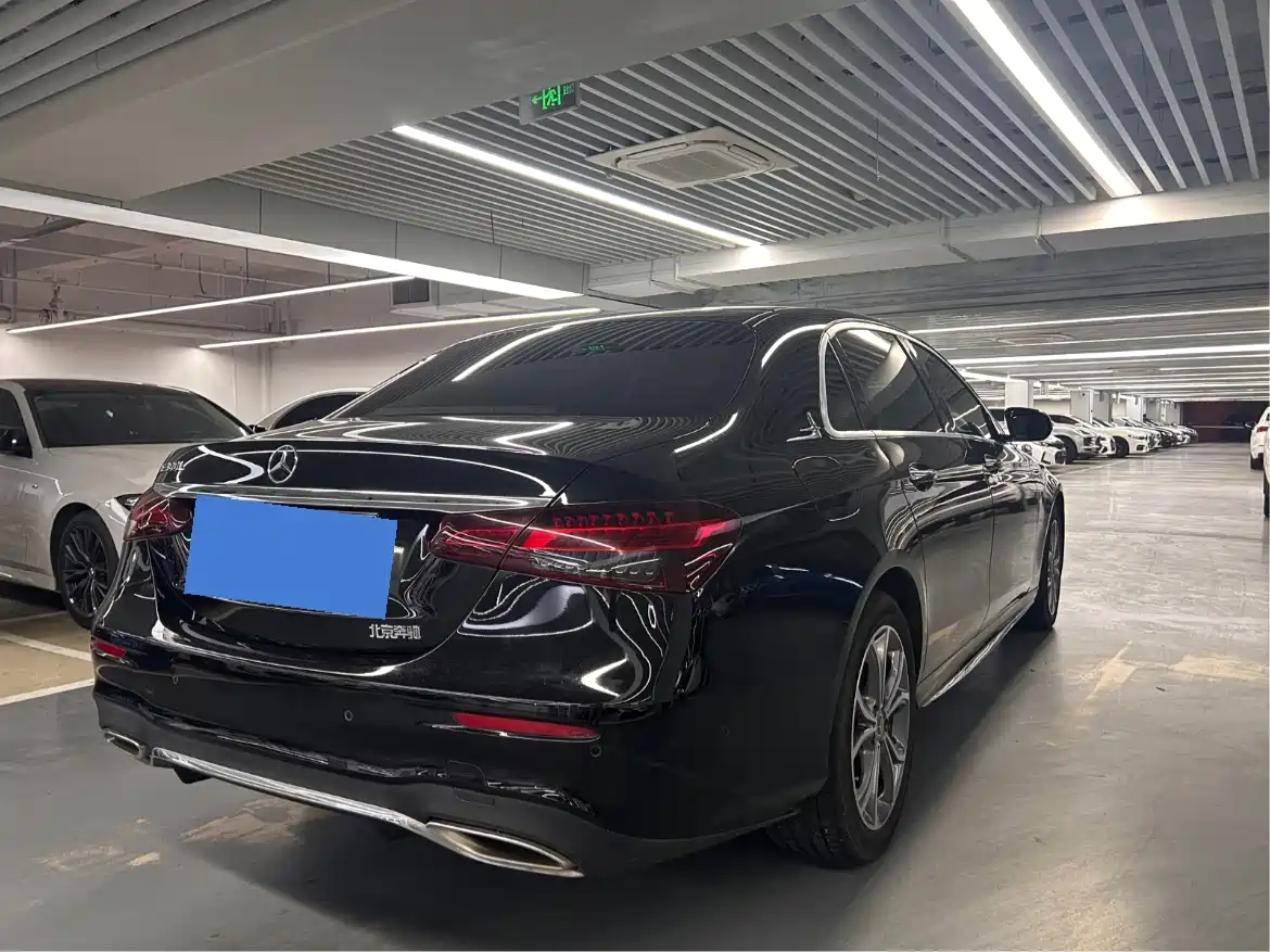 Mercedes-Benz E-Class 2021 E 300 L Sport Luxury Edition фото 10