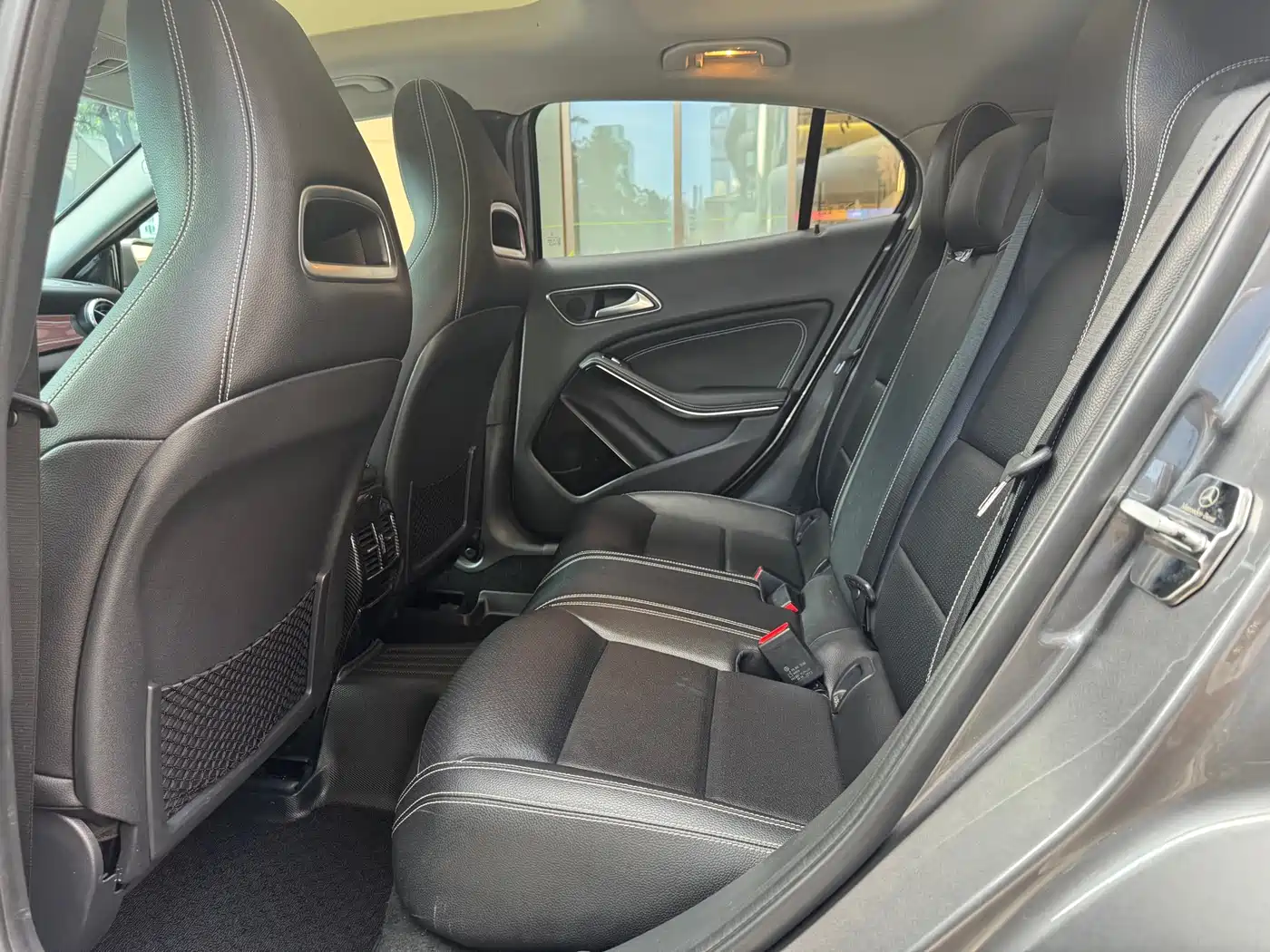 Mercedes-Benz GLA 2016 GLA 220 4MATIC Fashion фото 20