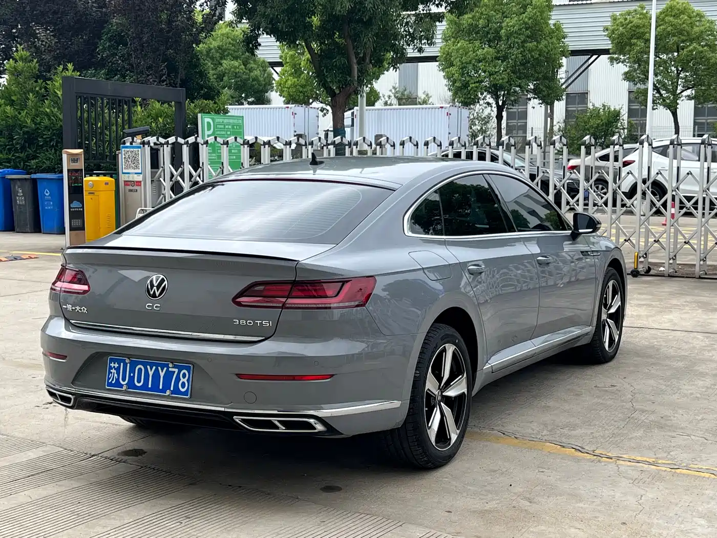 Volkswagen FAW-Volkswagen CC 2021 330TSI Dazzle Edition фото 7