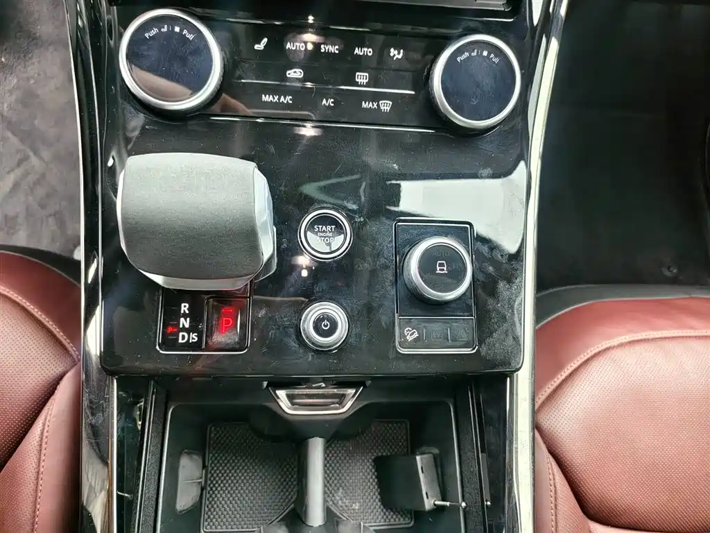 Land Rover Range Rover Sport 2023 400PS Dynamic SE фото 9