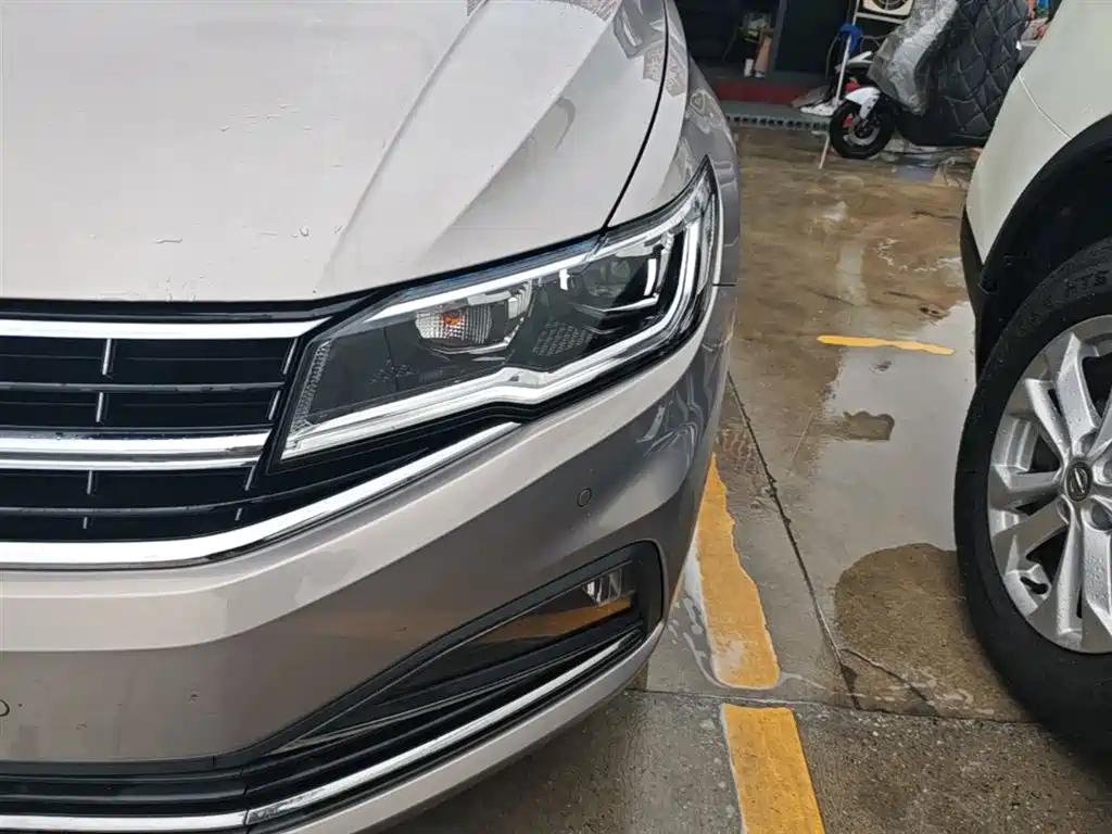 Volkswagen Bora 2020 280TSI DSG Luxury фото 24