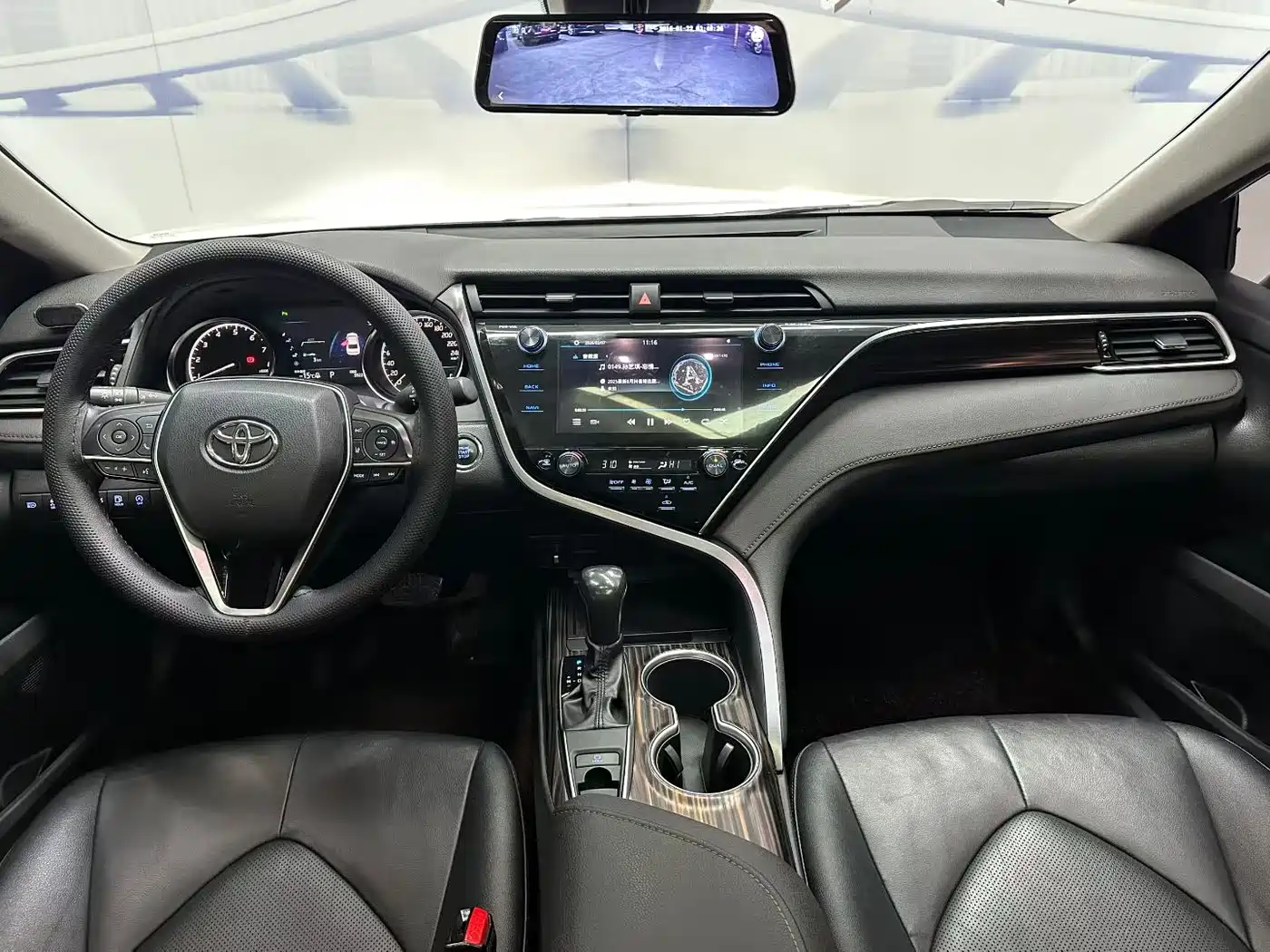 Toyota Camry 2019 Facelift 2.0G Luxury Edition фото 8