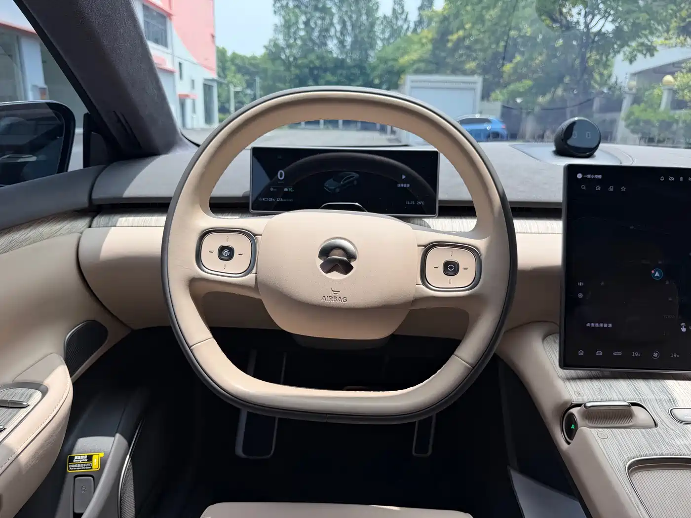 NIO ET7 2024 75kWh Executive Signature Edition фото 25
