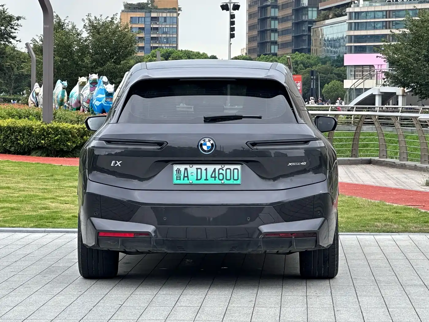 BMW iX 2023 2022 xDrive40
