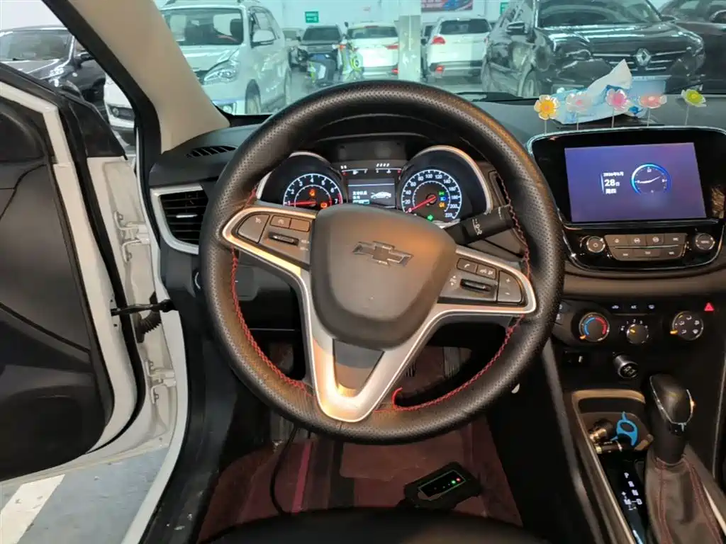 Chevrolet Monza 2020 Mild Hybrid Redline 320T Dual-Clutch Refreshing Edition фото 11