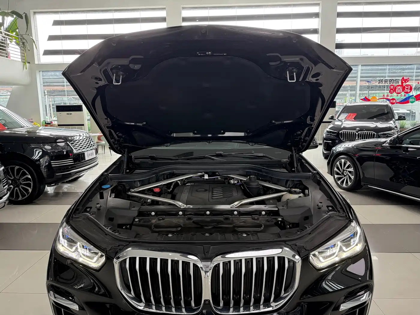 BMW X5 2022 Facelift xDrive 40Li Premium M Sport Package фото 16