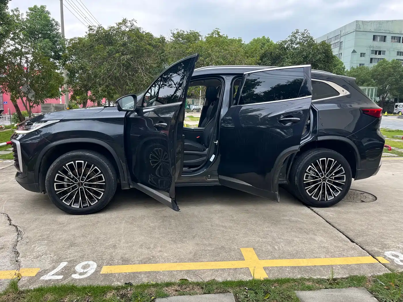 Exeed Lingyun 2025 2025 300T 2WD King Edition
