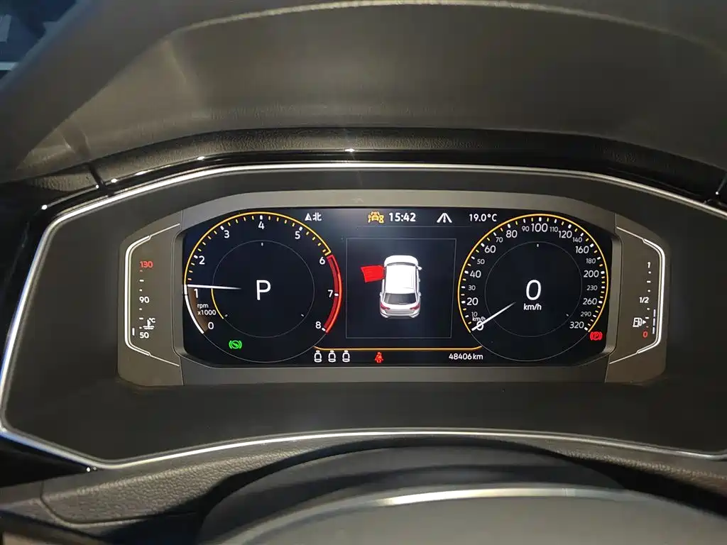 Volkswagen T-ROC 2022 280TSI DSG 2WD Comfort PLUS фото 12