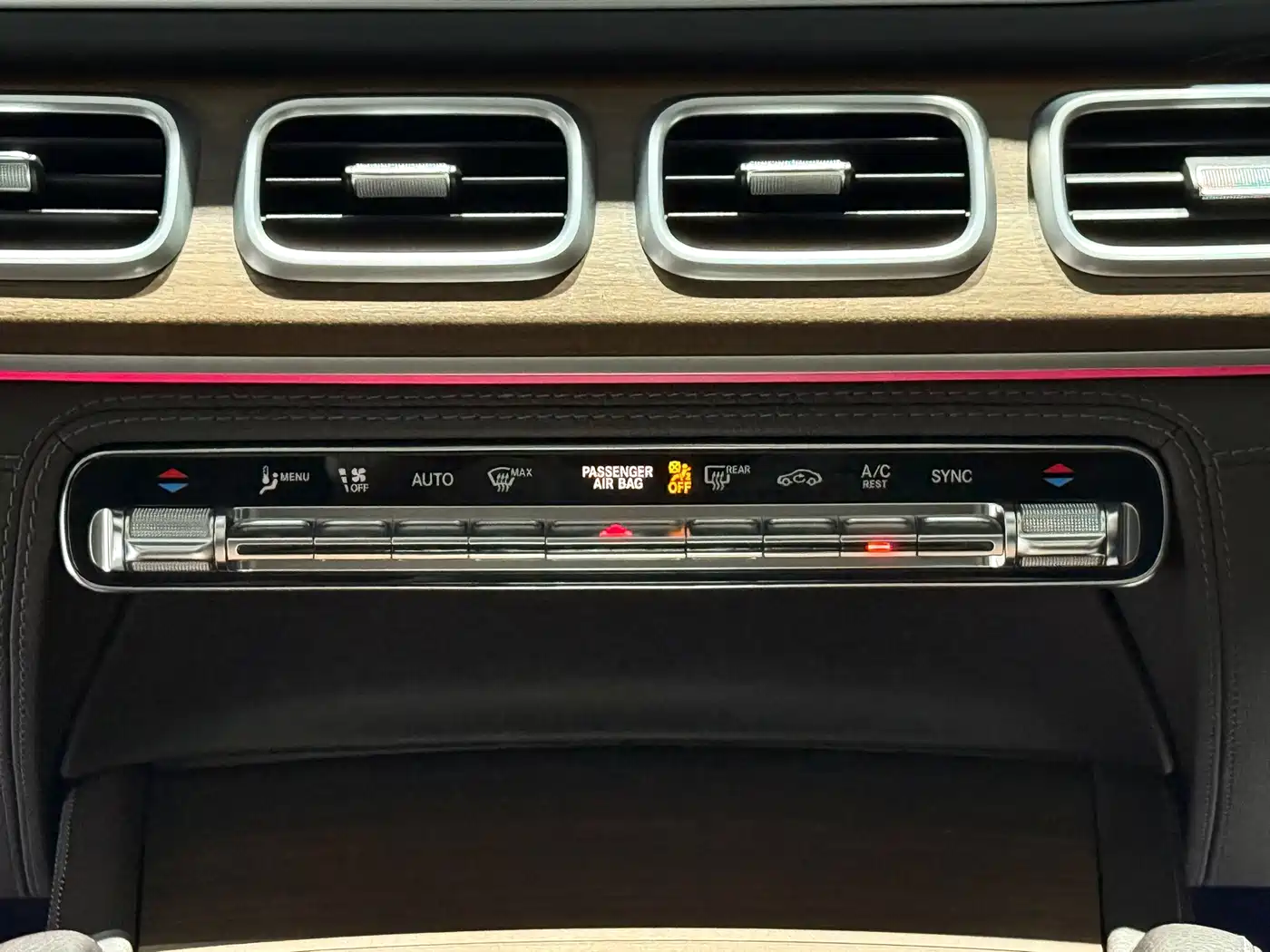Mercedes-Benz GLS 2020 GLS 450 4MATIC Luxury фото 16