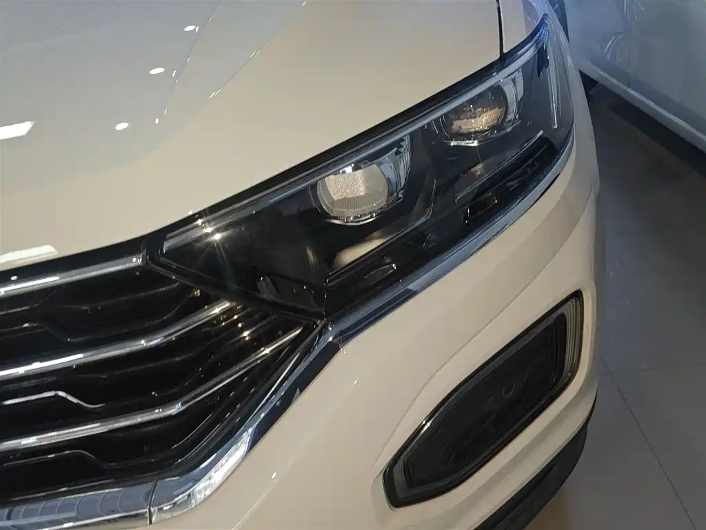 Volkswagen T-ROC 2022 280TSI DSG 2WD Comfort PLUS фото 24