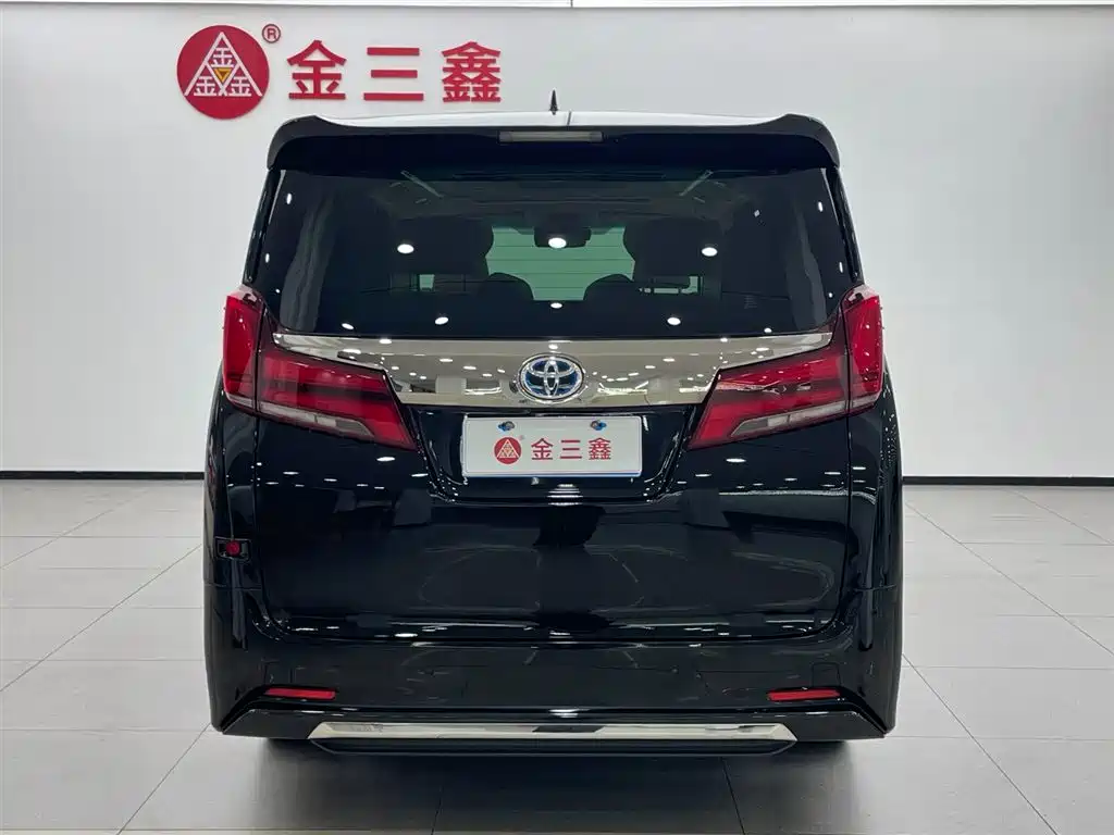 Toyota Alphard 2023 Dual Hybrid 2.5L Ultimate Gold Edition фото 41
