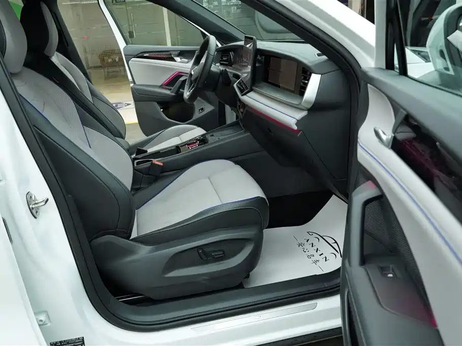 Volkswagen Tayron 2025 2025 Tayron L 330TSI 2WD Elite City Package