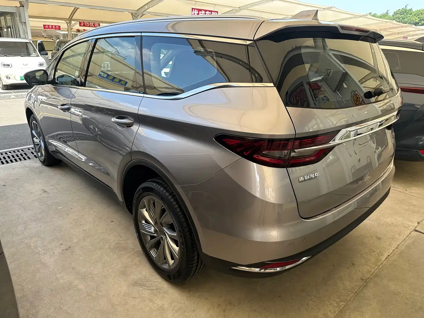 Geely Jiaji 2023 2022 1.8TD DCT Platinum Luxury